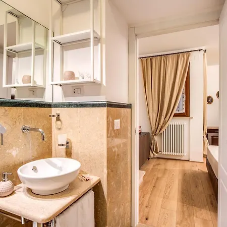 Casa Cancello * ローマ